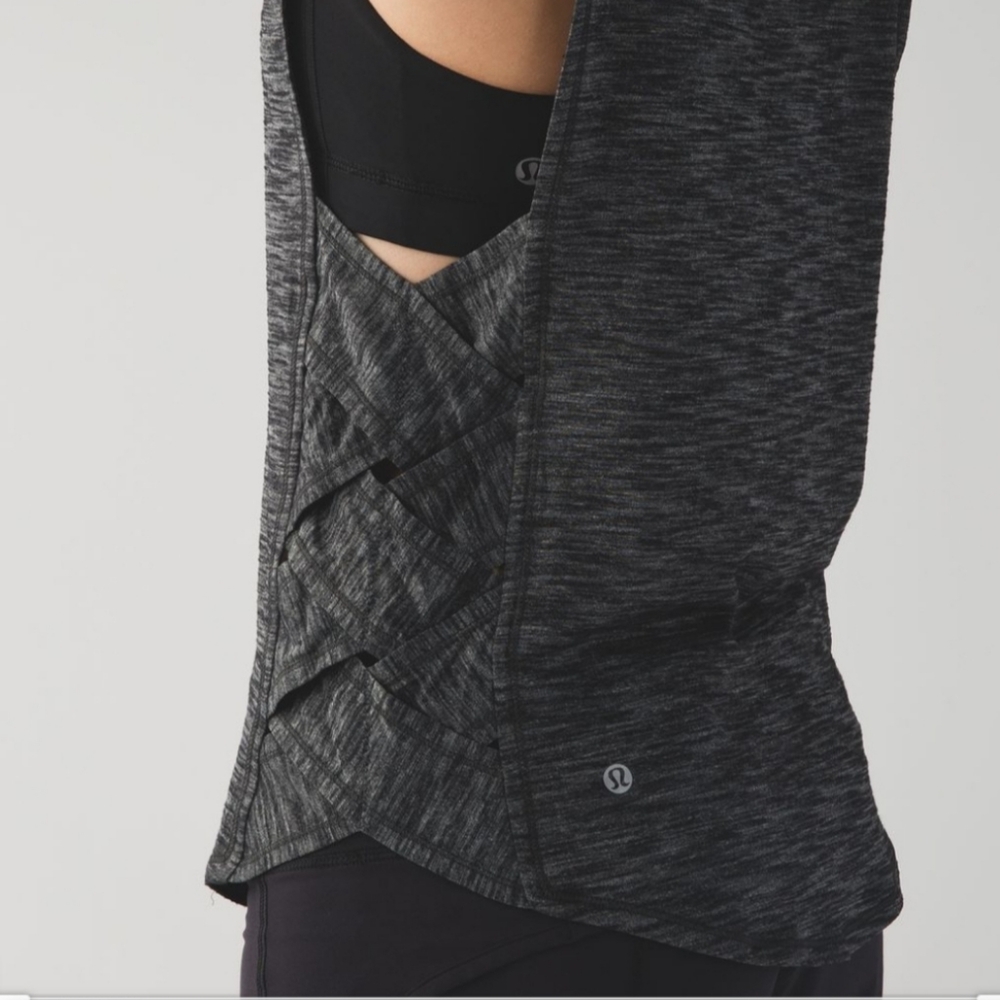 Lululemon Var City Muscle Tank